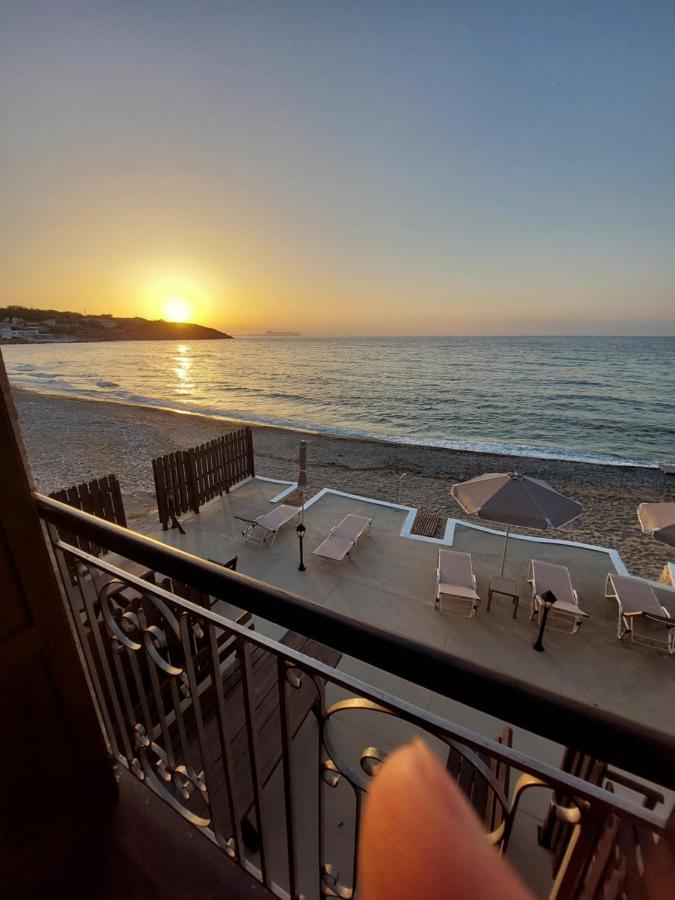 Volakas Beachfront Suites Rétino Exterior foto